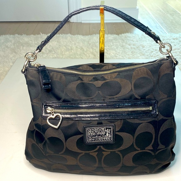 Coach Black Daisy Shoulder Bag L1281-F20064. EUC. - Picture 3 of 11